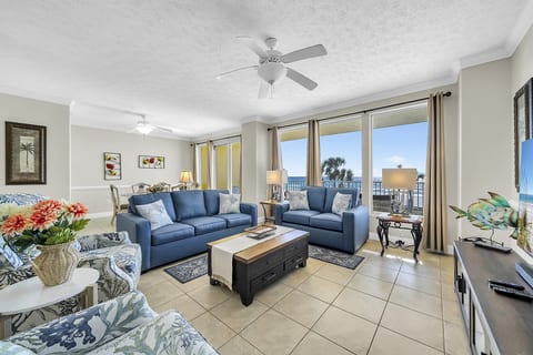 Gulf Crest 2nd Floor Condo - Stunning Gulf Views - Huge Balcony
