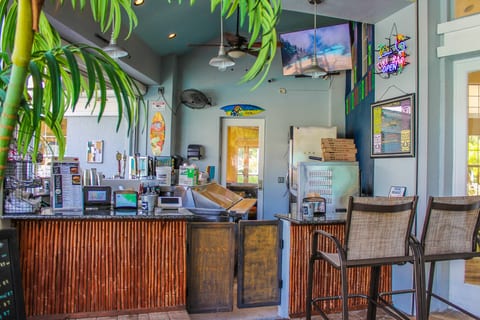 Resort Living |Cozy, Private Stay- Prime Location!