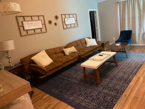 4BR Near Galveston, Kemah NASA, Recently Rehabbed