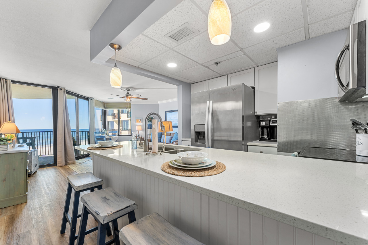 newly-renovated-resort-beachfront-condo!-free-beach-chairs-and-umbrella-service!/