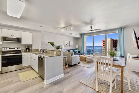 Modern Beachfront Condo on the Beach! Sleeps 6!