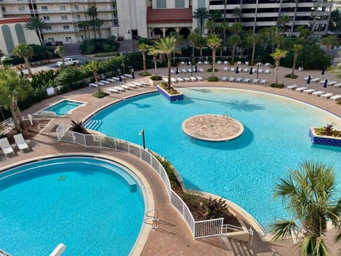 Stunning Second Floor Condo!  Sleeps 8!  Steps 2 Beach & Restaurants!