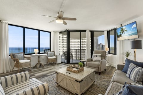 Beachfront Condo w/ FREE Beach Chair Service