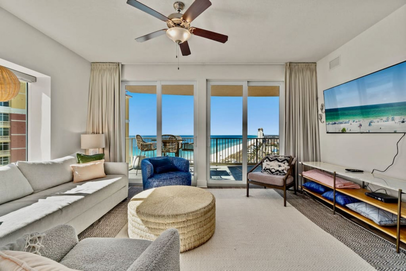 New Calypso Beach Resort! Luxury 3BD 3 BA Corner Unit!