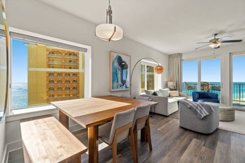Calypso Beach Resort! Luxury 3BD 3 BA Corner Unit!