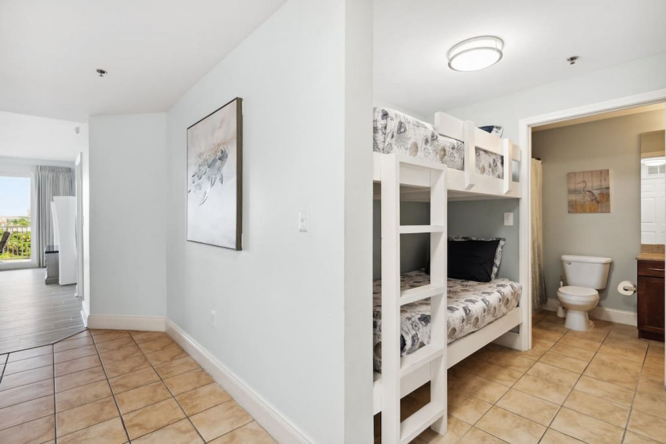 Remodeled 3BD+Bunks! Low Floor Family Beach Resort! 5 Pools! - Panama City Beach