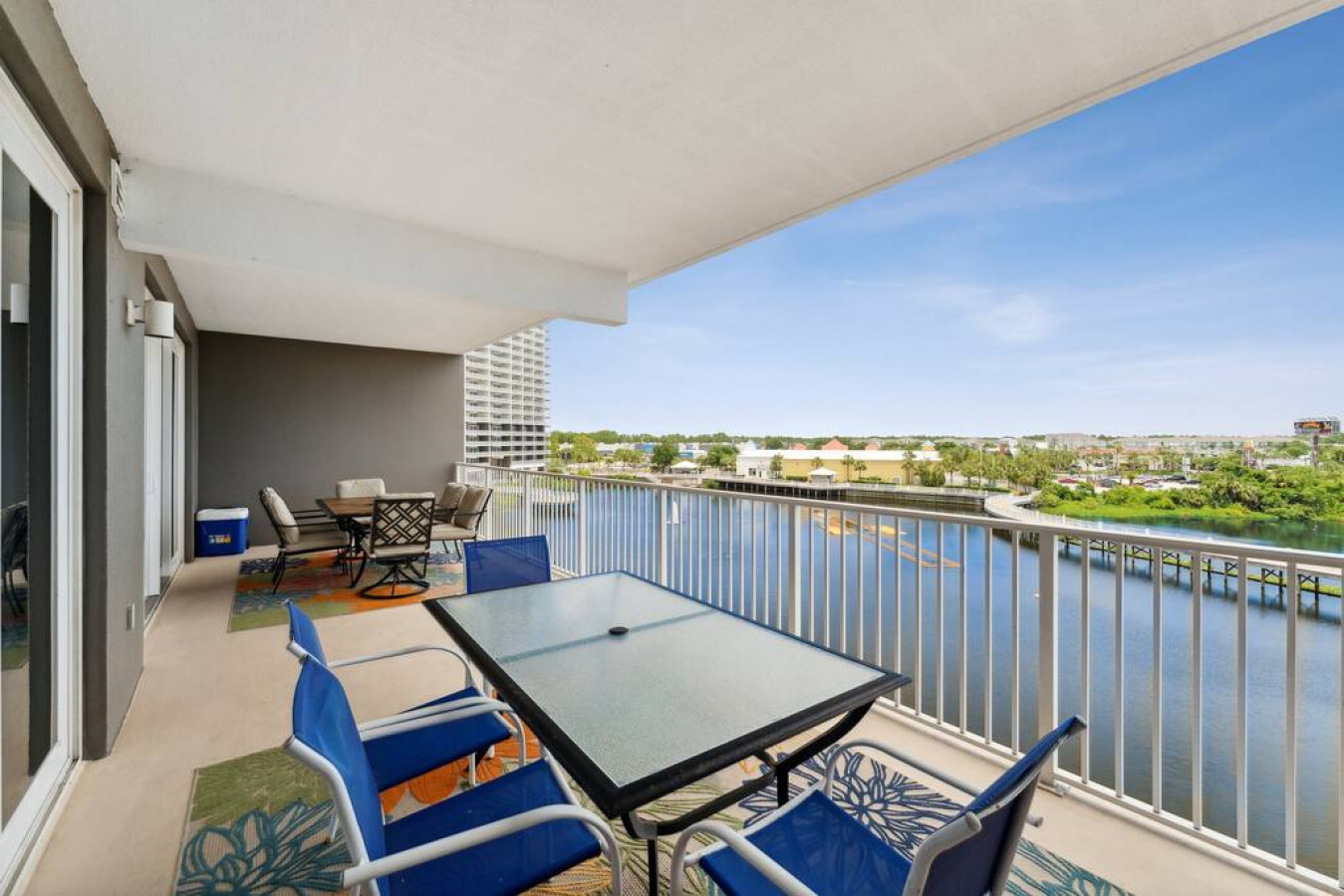 Remodeled 3BD+Bunks! Low Floor Family Beach Resort! 5 Pools! - Panama City Beach