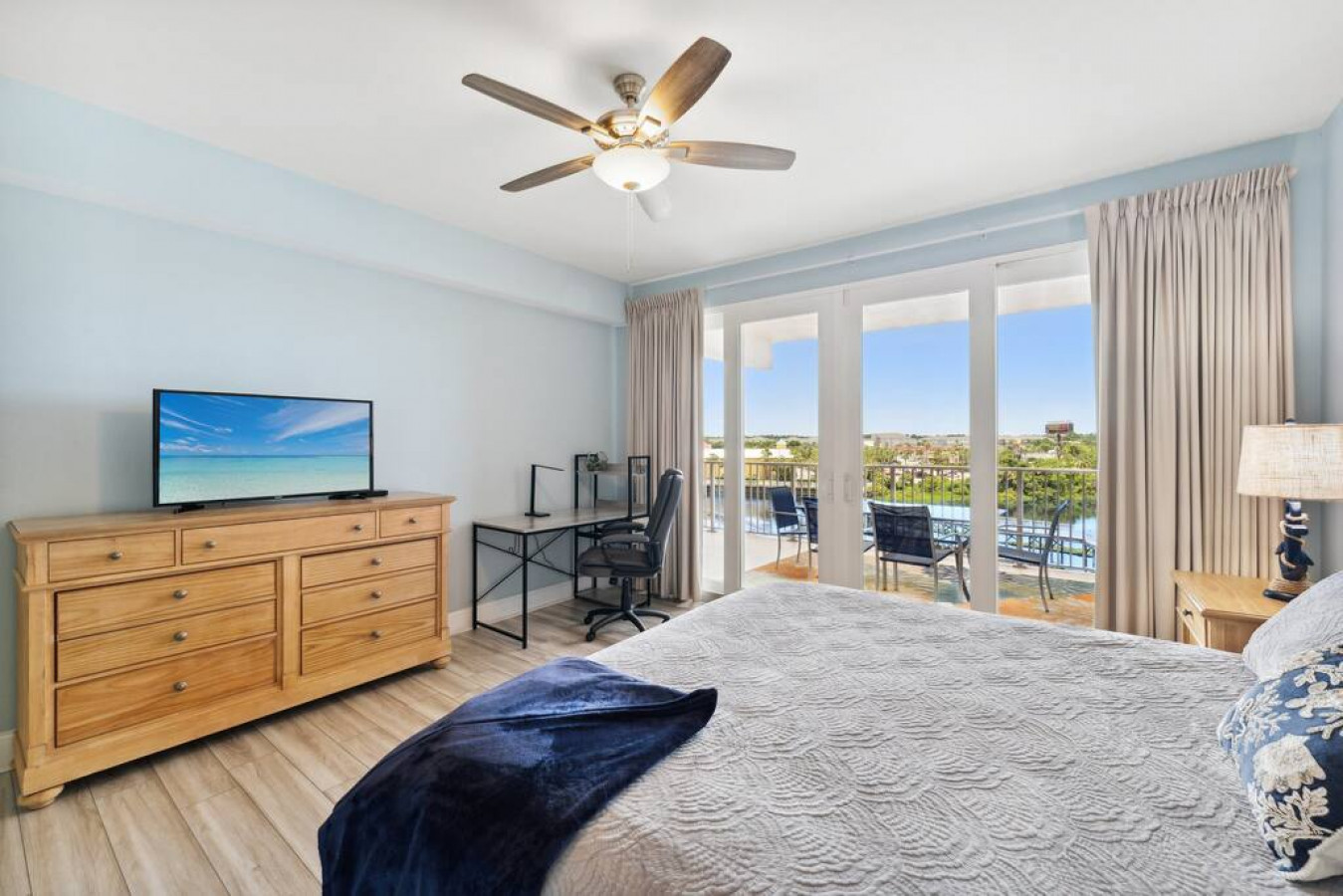 Remodeled 3BD+Bunks! Low Floor Family Beach Resort! 5 Pools! - Panama City Beach