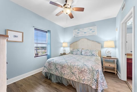 Remodeled Resort Condo! Ocean & Beach Views!