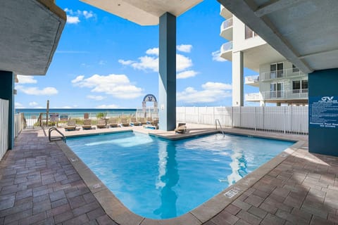 Spectacular Big 3BD Beachfront Condo!  Sleeps 10