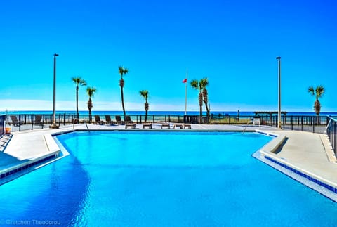 Ground-Floor Beachfront Condo w/ Free Beach Chairs