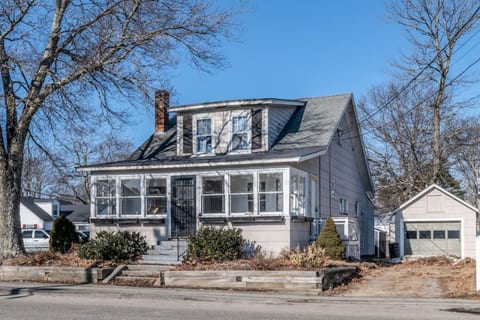 Anchors Away Cottage: 2BR, 10-Min Walk to Beach!