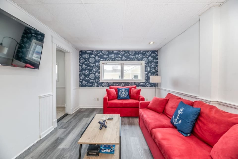 Anchors Away Cottage: Cozy 3BR, 10 Mins to Beach! - Ocean Park