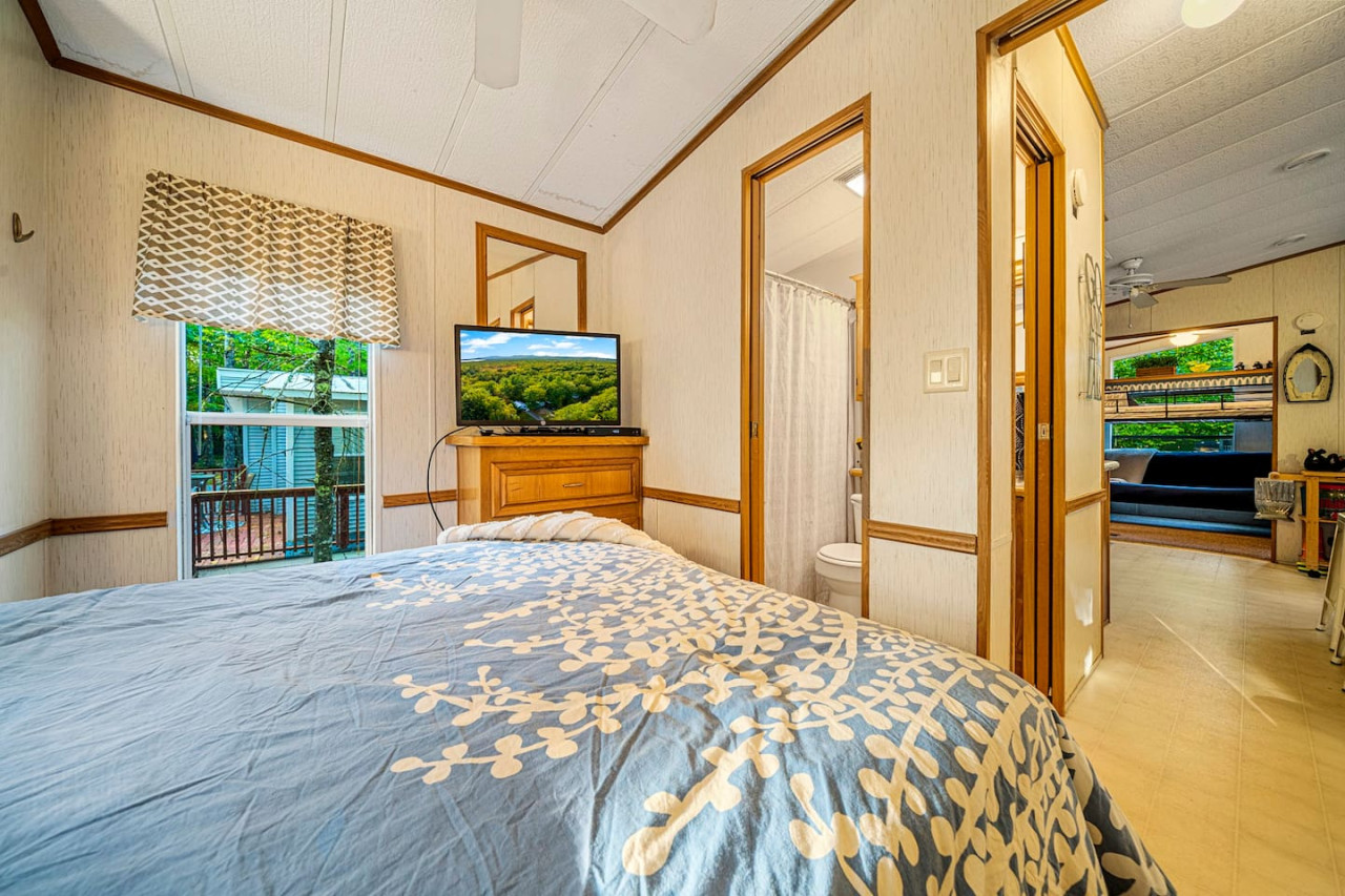 point-sebago-haven:-beach-arcade-and-more-awaits/