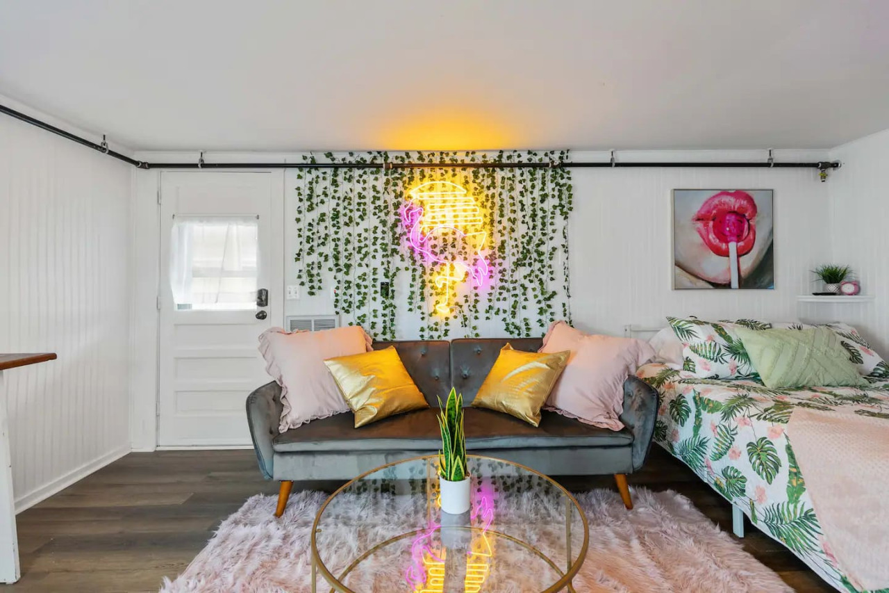 Coastal Haven | Steps to the Ocean