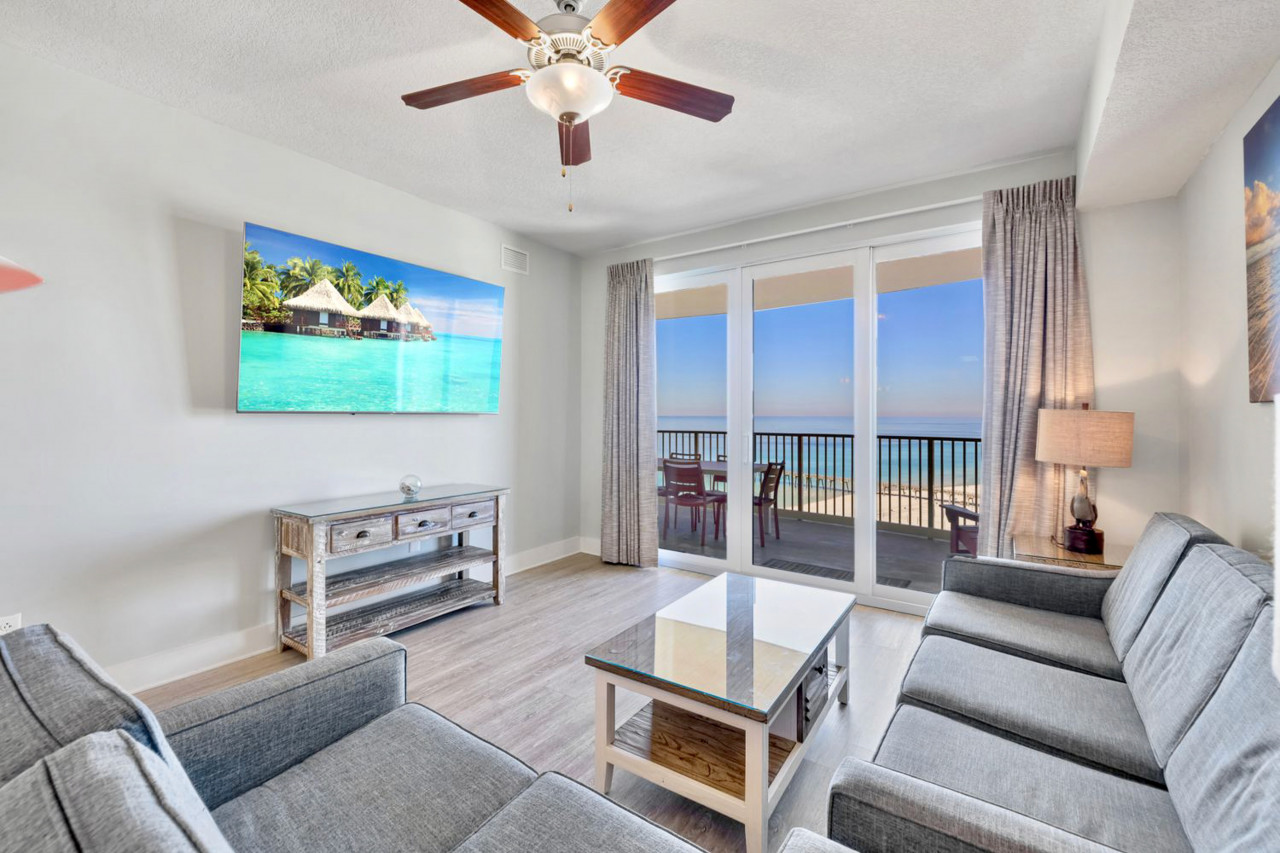Luxury 3BD Calypso Gulf Views! Free Beach Chairs Service for 4!