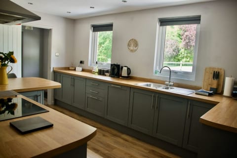 Converted Stables at Peaceful Family Farm Stay
