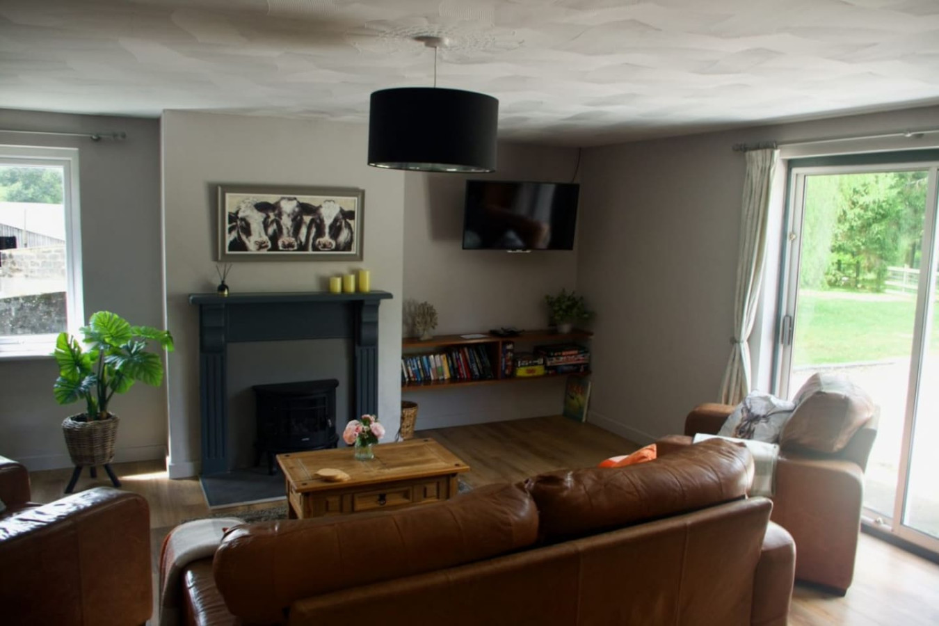 converted-stables-at-peaceful-family-farm-stay/