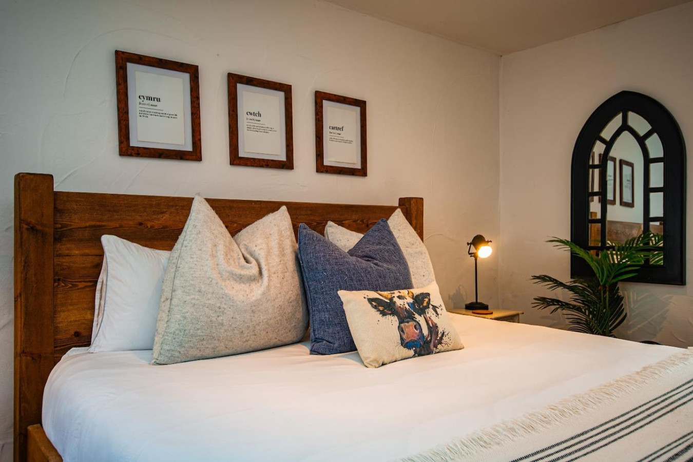 Cosy Farm Conversion In The Heart Of Pembrokeshire - New Moat