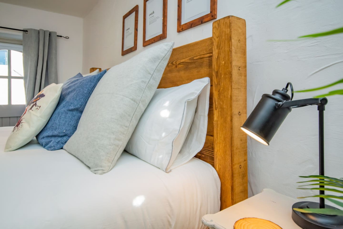 cosy-farm-conversion-in-the-heart-of-pembrokeshire/