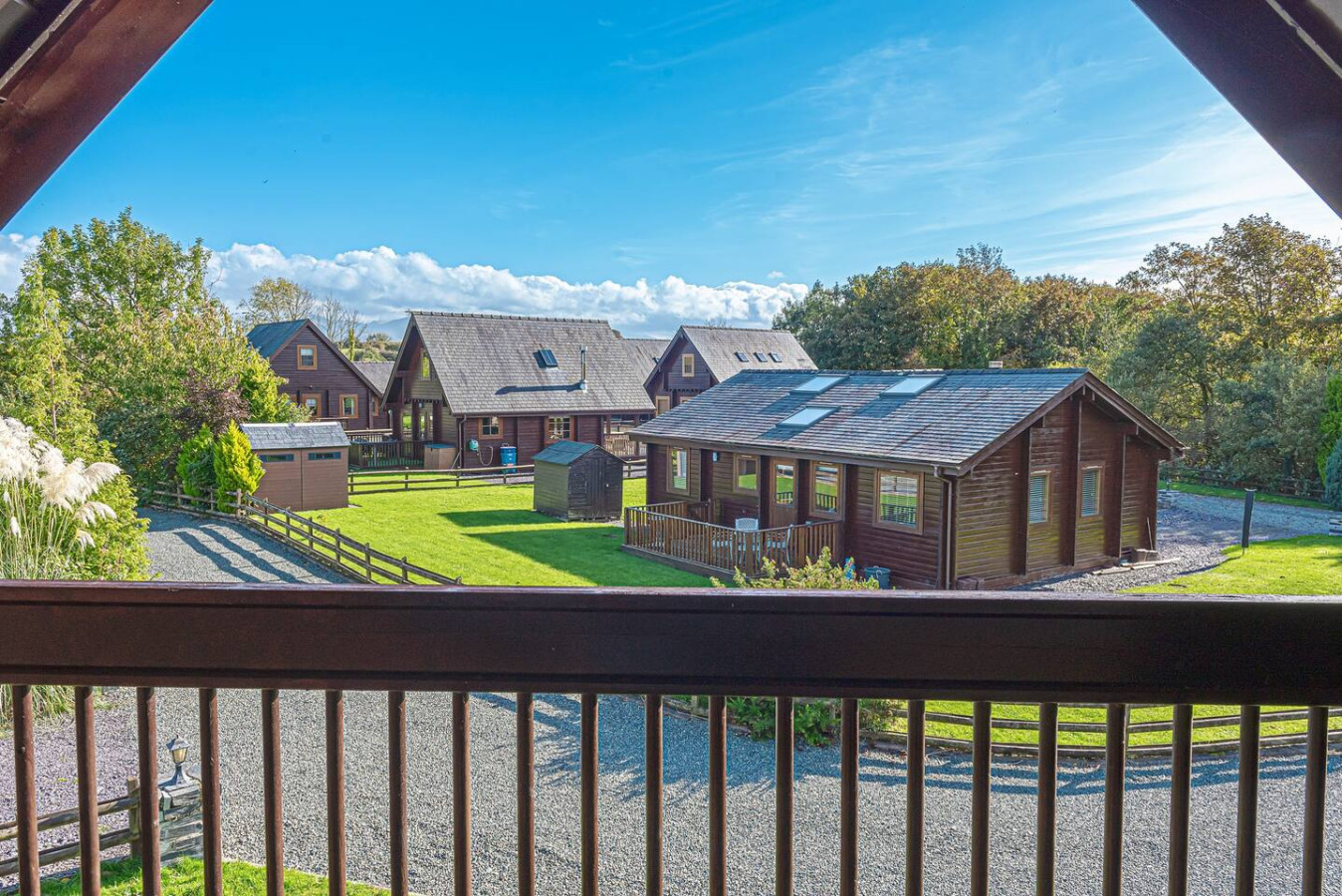 Scandi Cabin in Heart of Anglesey with Parking