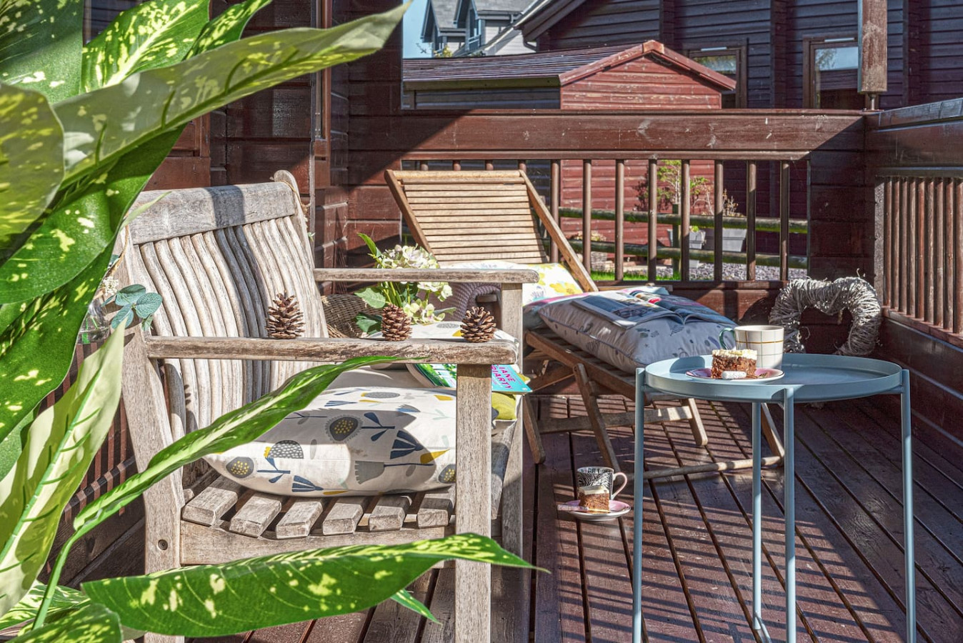 Scandi Cabin in Heart of Anglesey with Parking