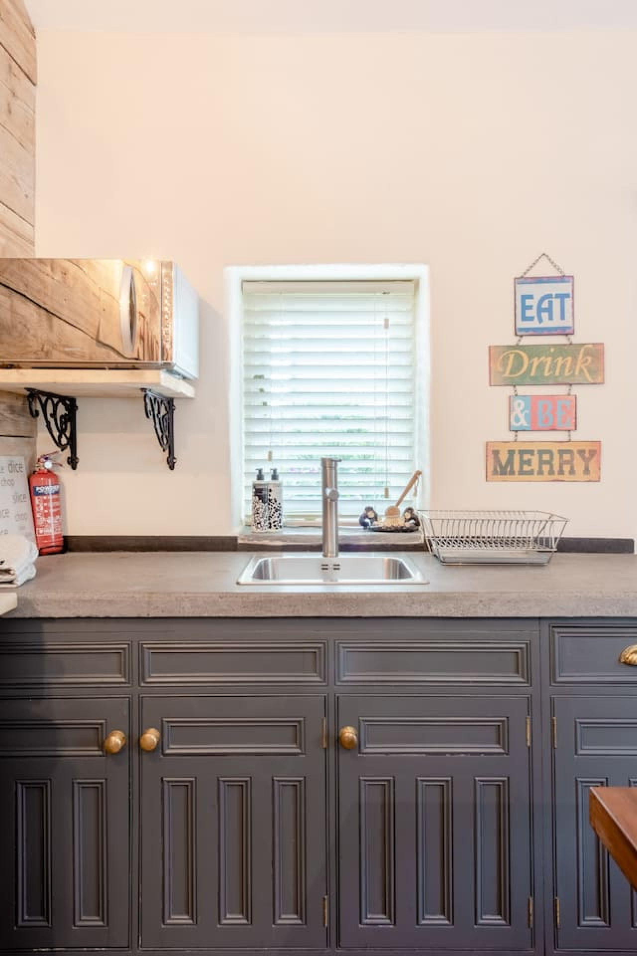 the-cow-shedluxury-barn-moments-from-narberth/