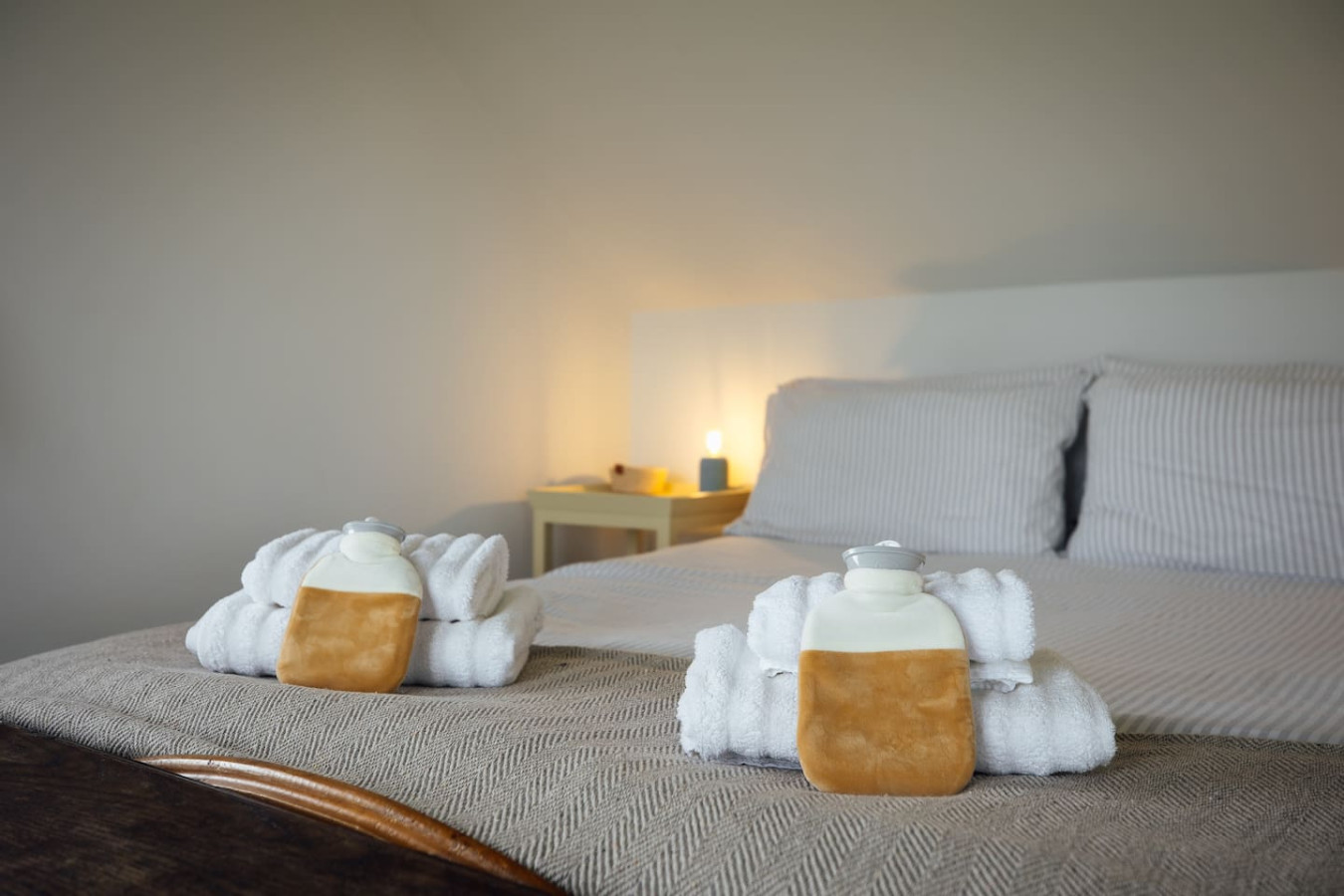 cliff-top-cottage-on-coast-path-wpanoramic-views/