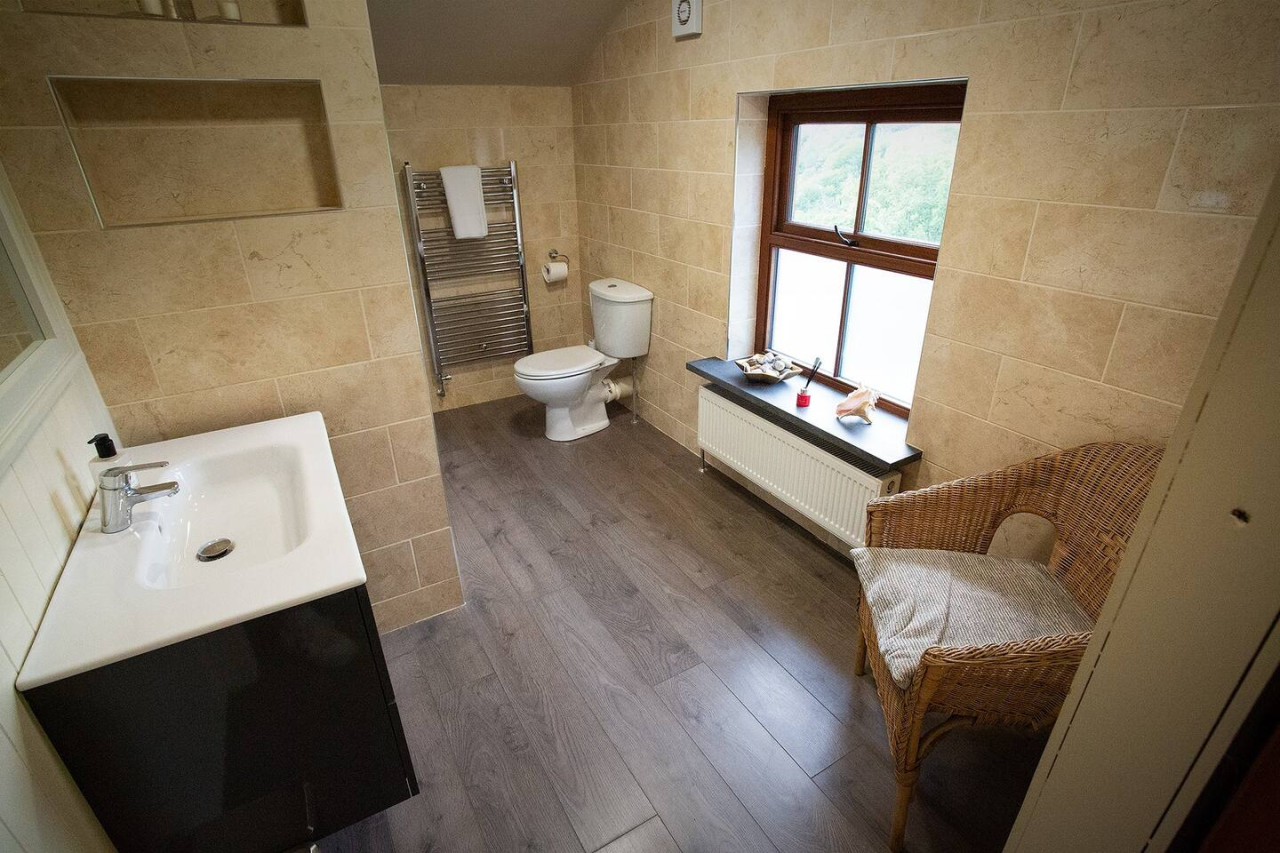 Cosy Cottage in Wild Countryside by Llys-y-Fran - Clynderwen