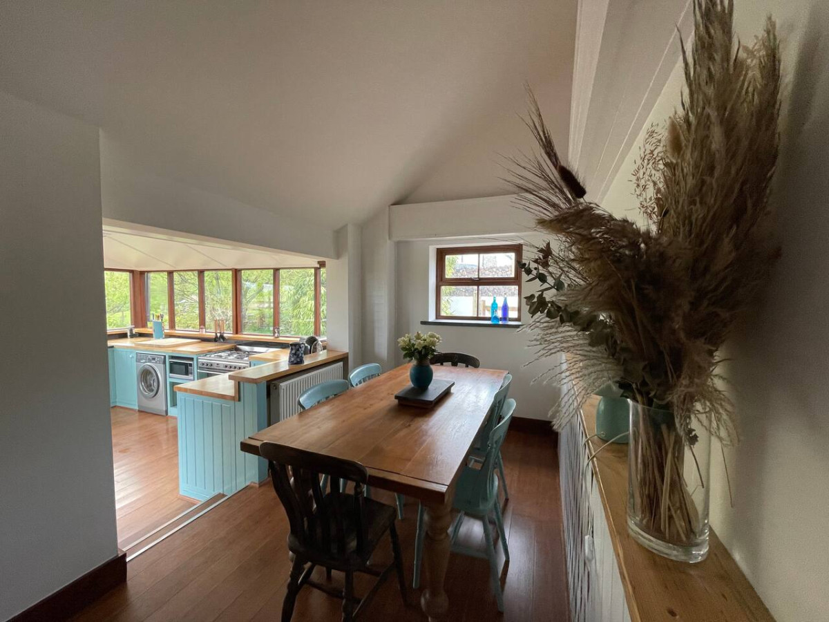 Cosy Cottage in Wild Countryside by Llys-y-Fran - Clynderwen