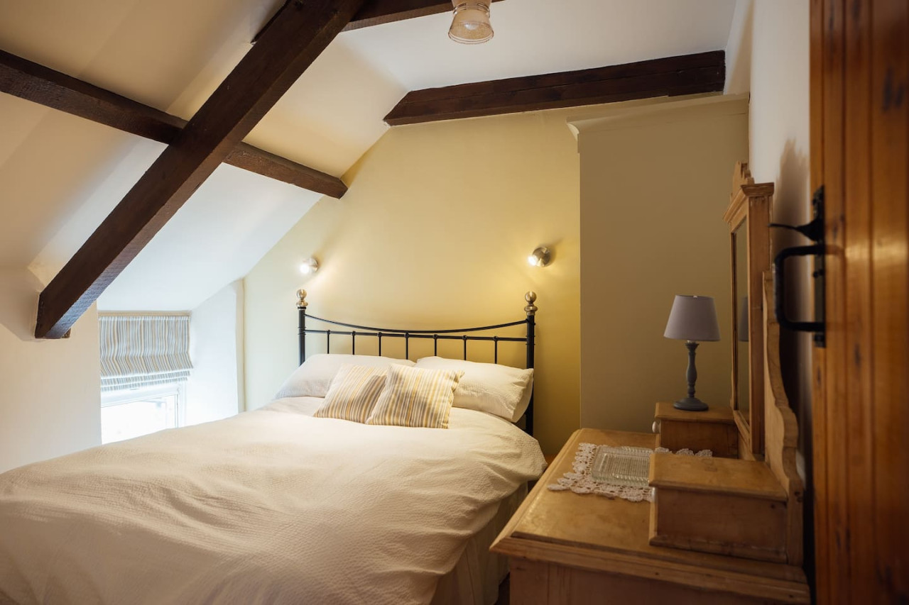 Stable Cottage at Scolton Cottages with indoor swimming pool