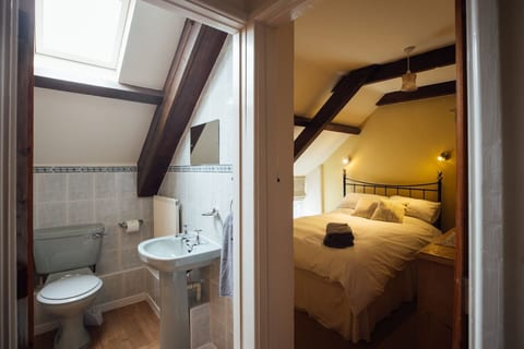 Stable Cottage at Scolton Cottages with indoor swimming pool