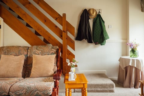 Family-Friendly Cottage with Heated Indoor Pool