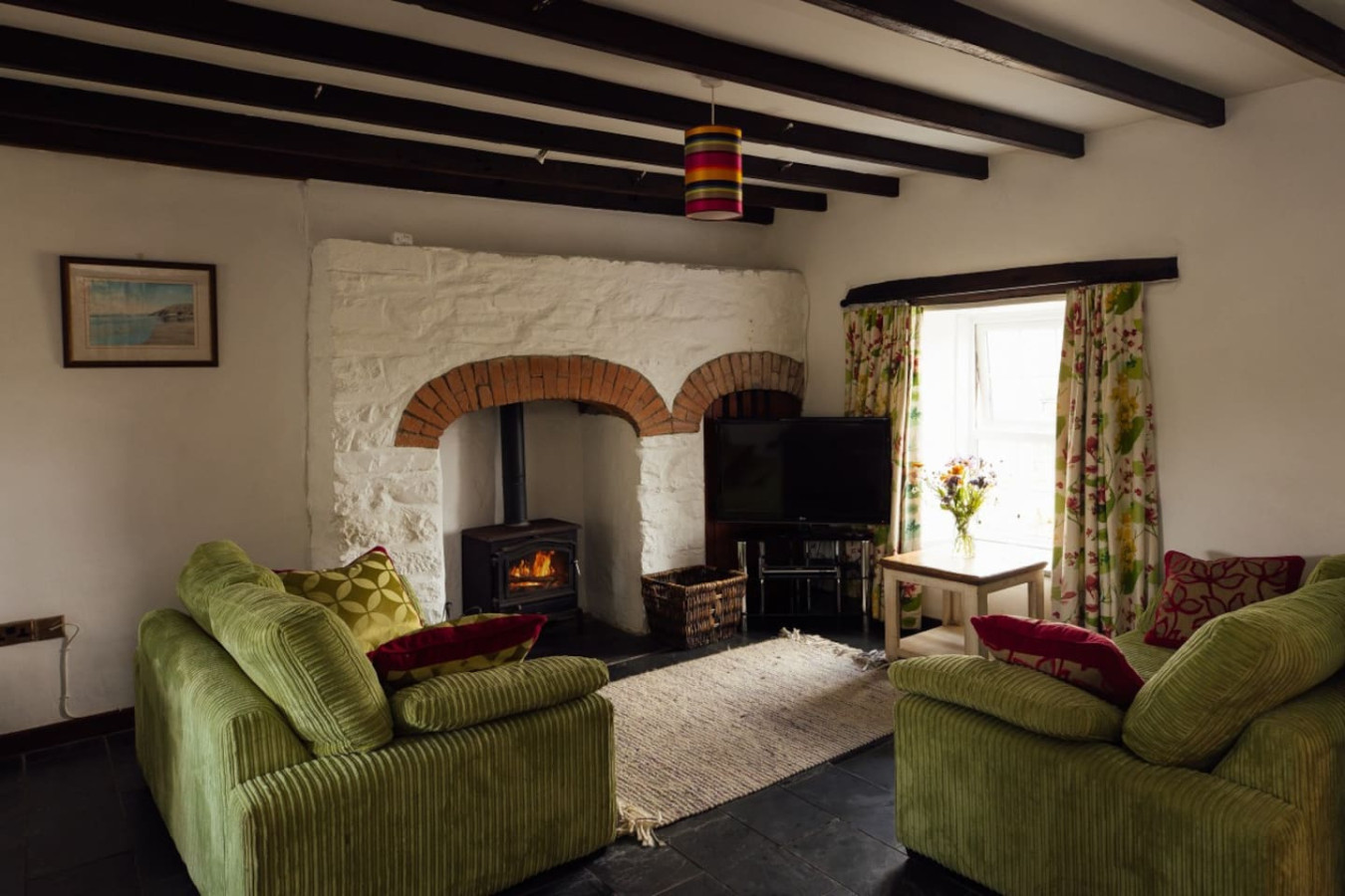 quaint-stone-farm-retreat-in-pembrokeshire/
