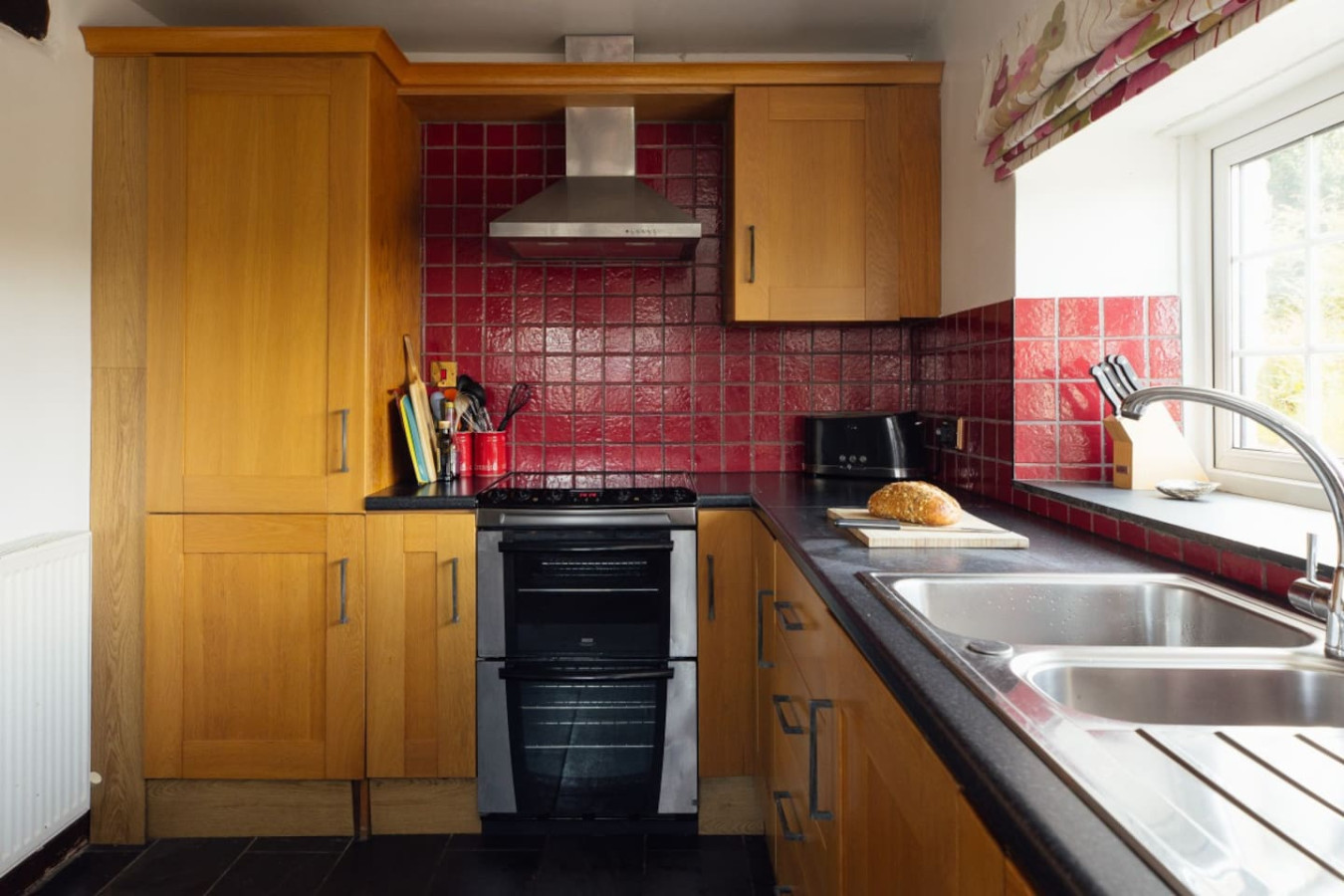 quaint-stone-farm-retreat-in-pembrokeshire/