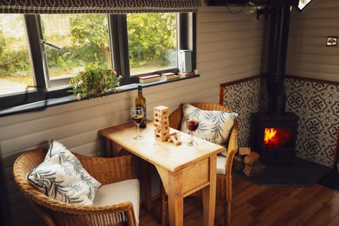Stylish Shepherd’s Hut Retreat | Pembrokeshire
