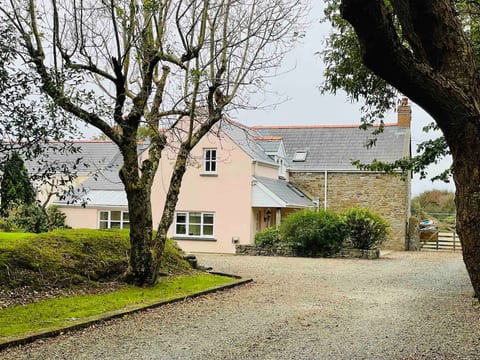 A Special Country House in Coastal National Park