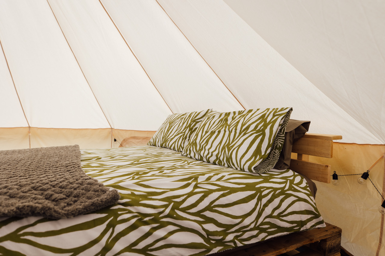 nolton-coast-bell-tents-dusk/