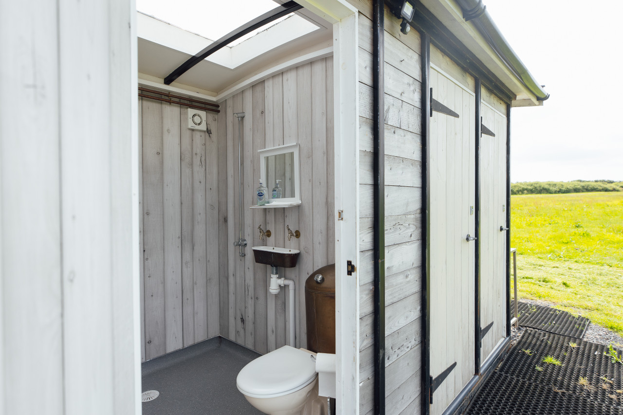 nolton-coast-bell-tents-dusk/