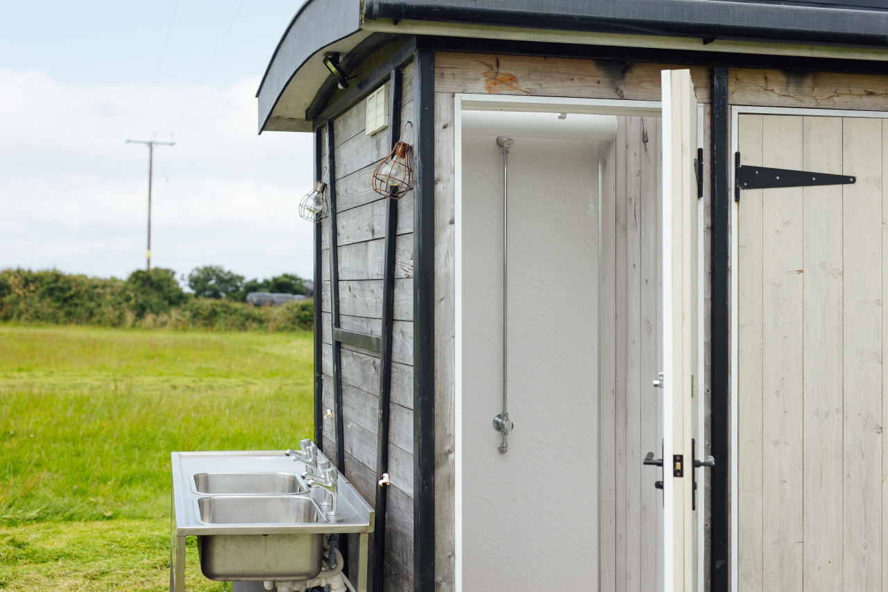 nolton-coast-bell-tents-pear-drop/