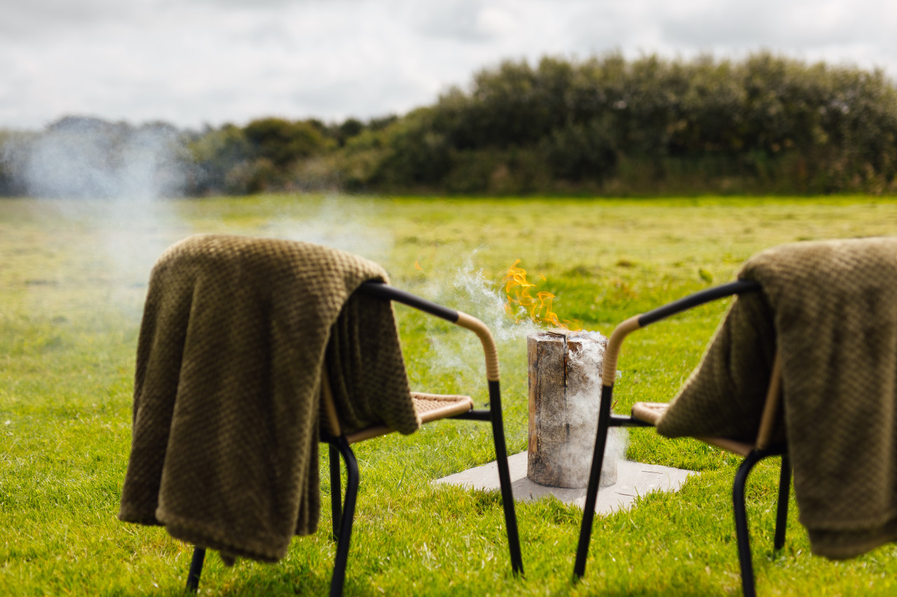 nolton-coast-bell-tents-blush/