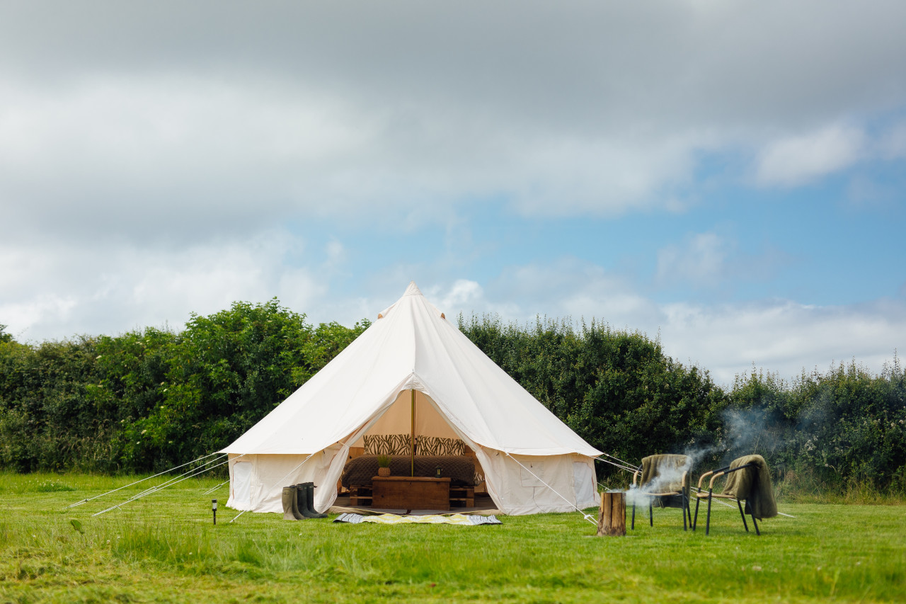 nolton-coast-bell-tents-blush/