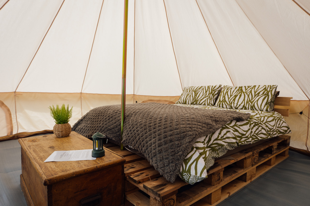nolton-coast-bell-tents-dahlia/