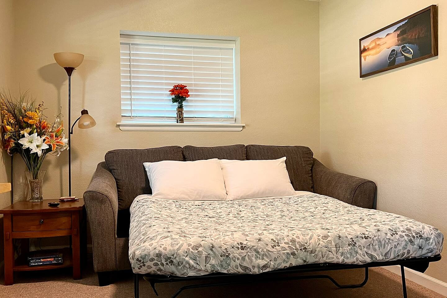 Queen sofa sleeper with upgraded memory foam mattress. Keep in mind, it is a sofa bed mattress. 