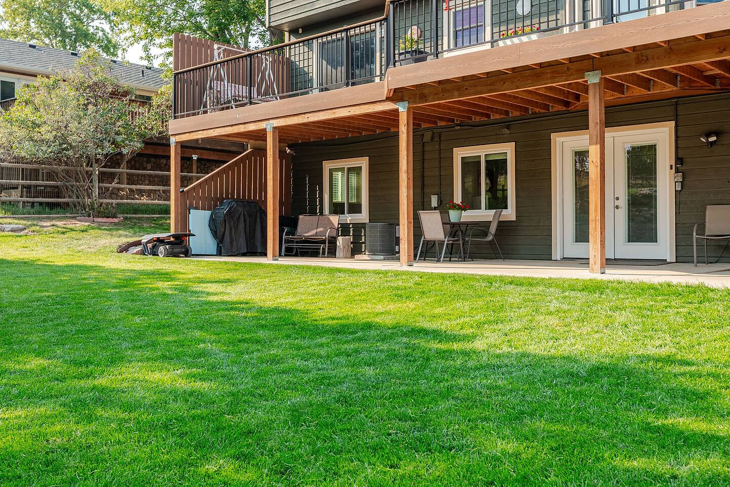 Relax with a Waterfall, Full Kitchen and King bed