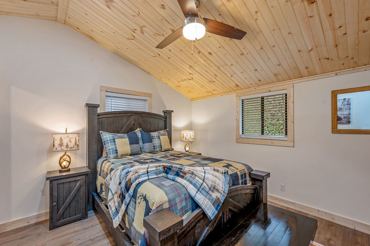 Cozy Cove- Lake Access, Pet Love