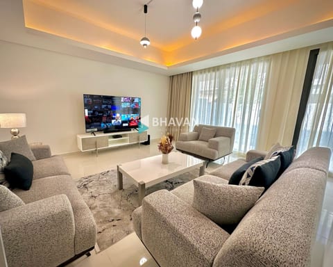 Calm Chaos 4 BR Villa by Damac