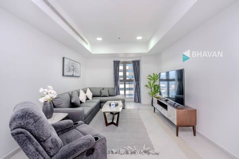 Elegant furnished 1BR Apartment in Princess Tower Marina