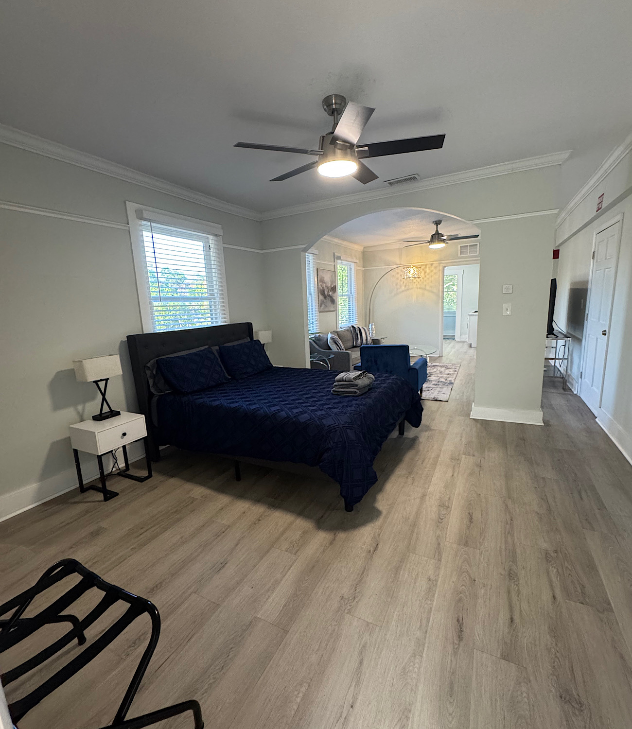 lake-eola-thornton-park-studio-with-balcony/