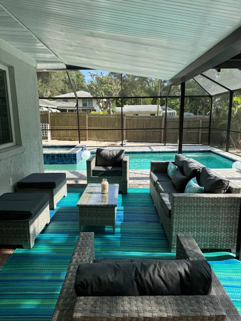 Beaches + Htd Pool/Spa + Fenced Yard + Game Room! image 3